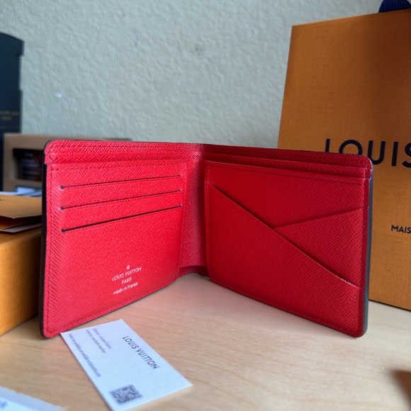 Rare Louis Vuitton Wallet - Picture 5 of 7